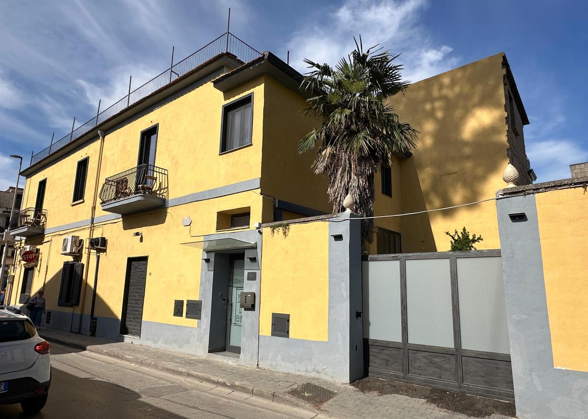 Zeta Boutique Caserta Exterior foto